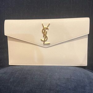Saint Laurent
Uptown YSL Monogram Grain de Poudre Pouch Bag. In excellent condit